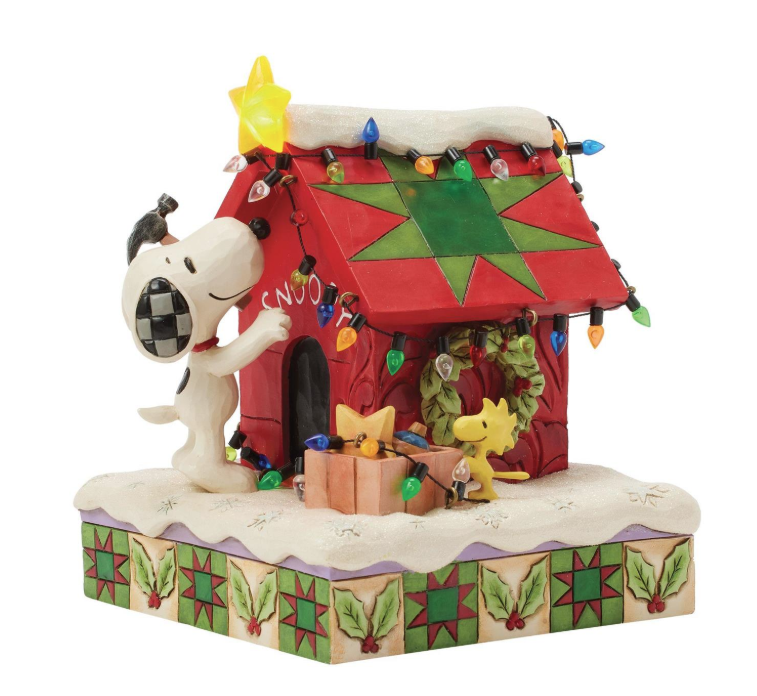 Snoopy LED Doghouse