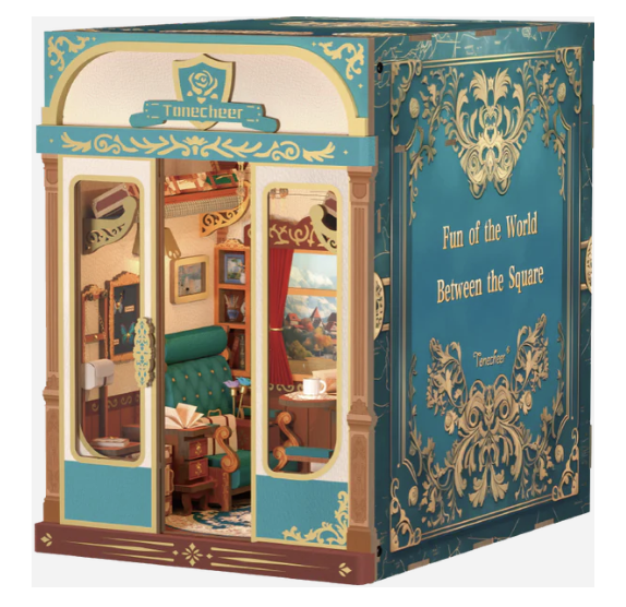 Book Nook - Train Cabin - European Travels